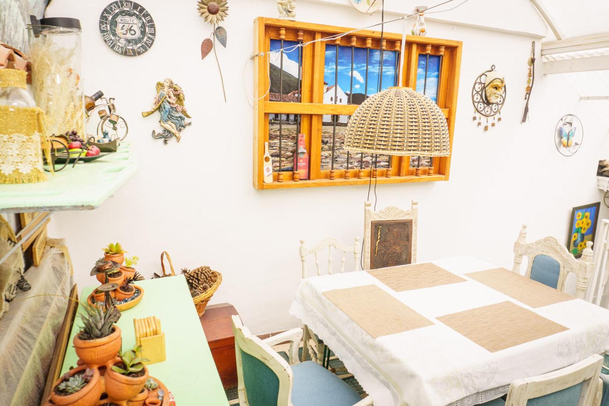 Apartamentos Y Habitaciones Le Colibri - Villa De Leyva Eksteriør billede